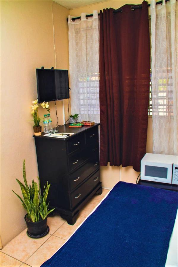 Eventuality B&B New Kingston Exterior foto